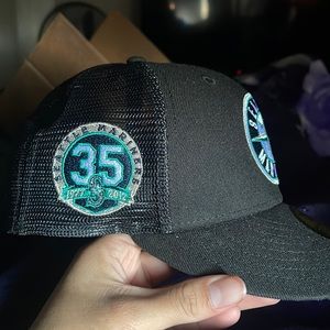 Brand New Fitted 7 3/8 from Hat Club